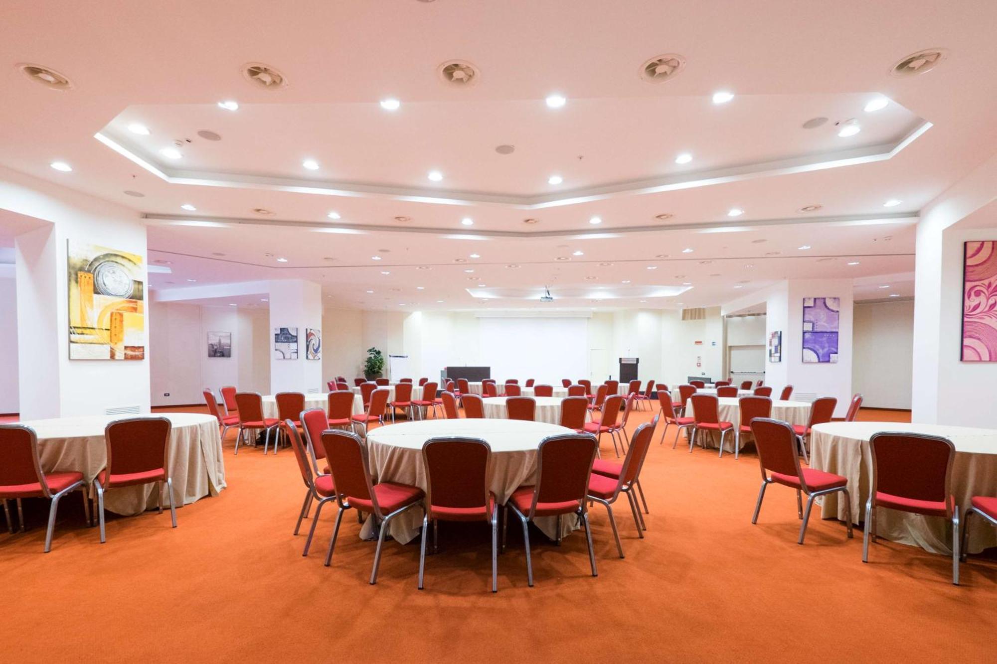 Hilton Garden Inn Lecce Exterior photo