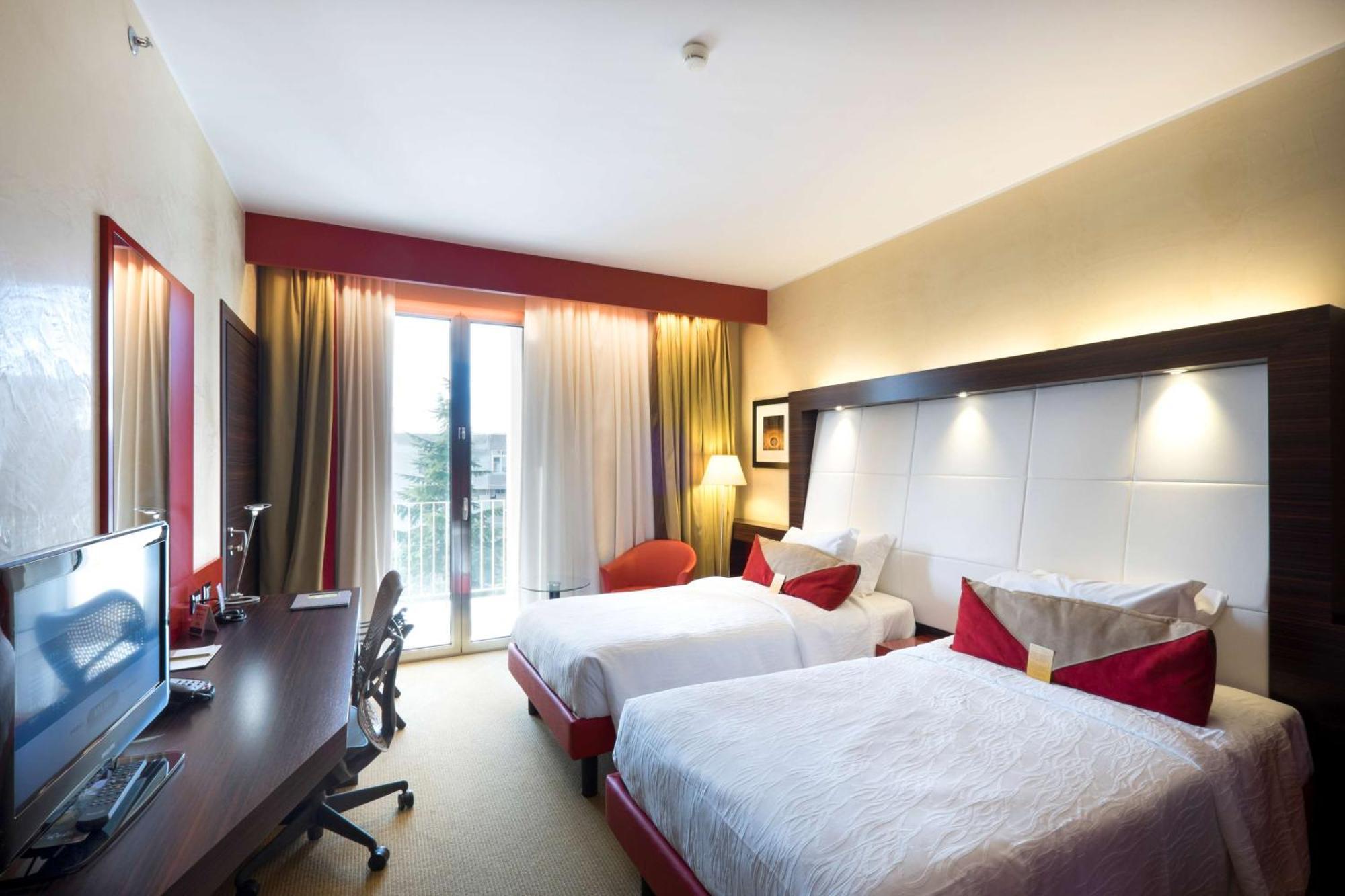 Hilton Garden Inn Lecce Exterior photo