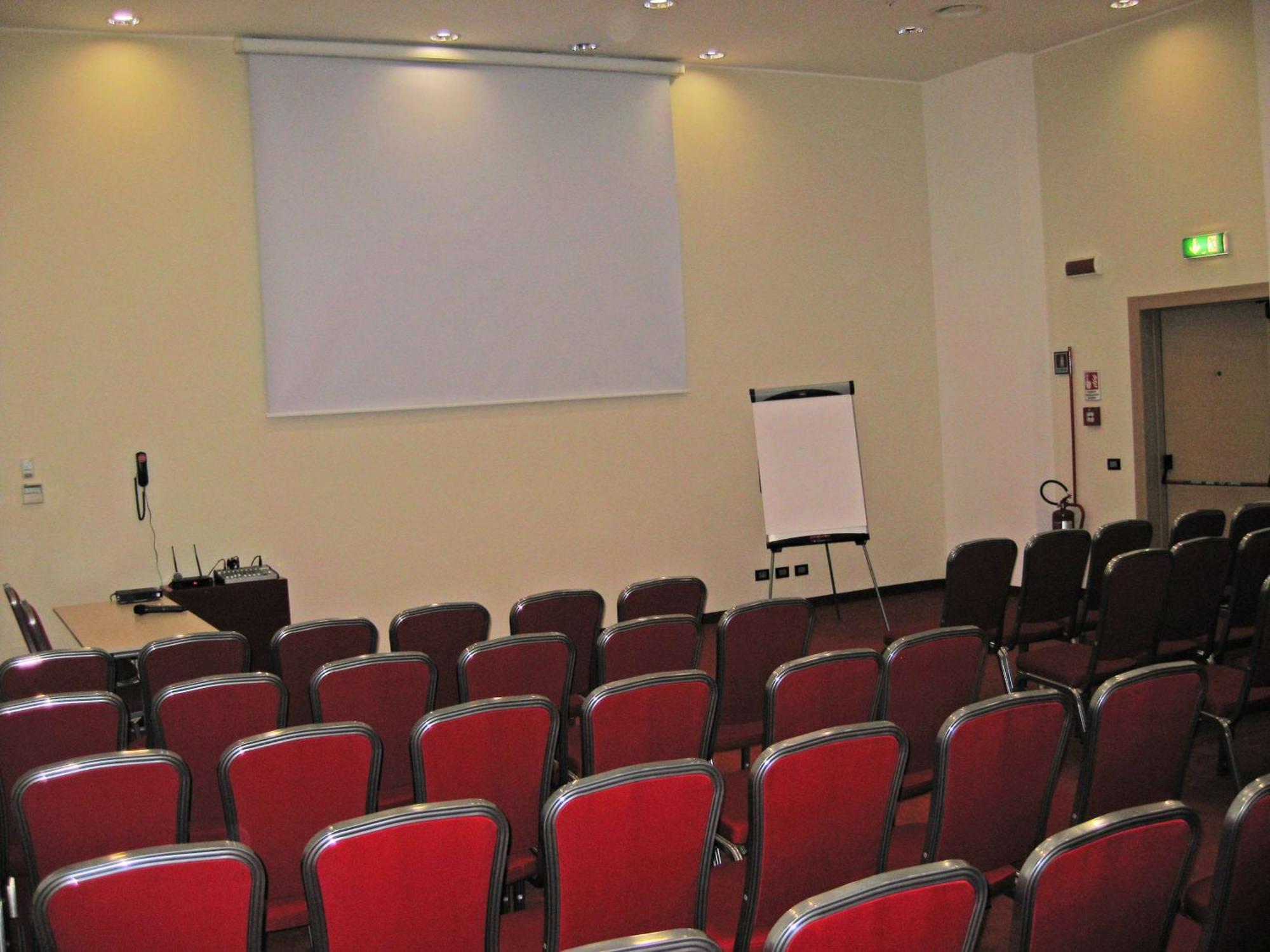 Hilton Garden Inn Lecce Exterior photo