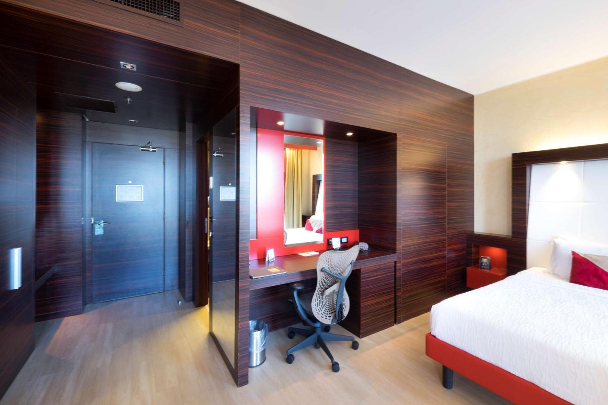 Hilton Garden Inn Lecce Exterior photo