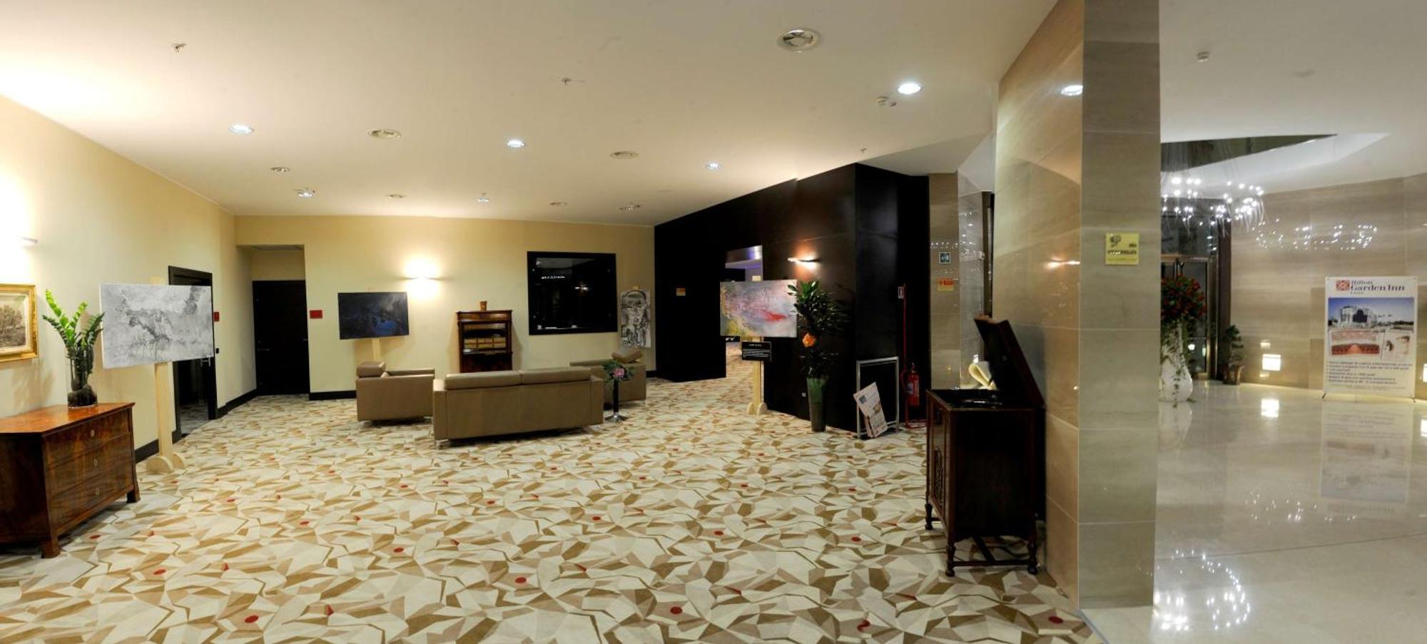Hilton Garden Inn Lecce Exterior photo